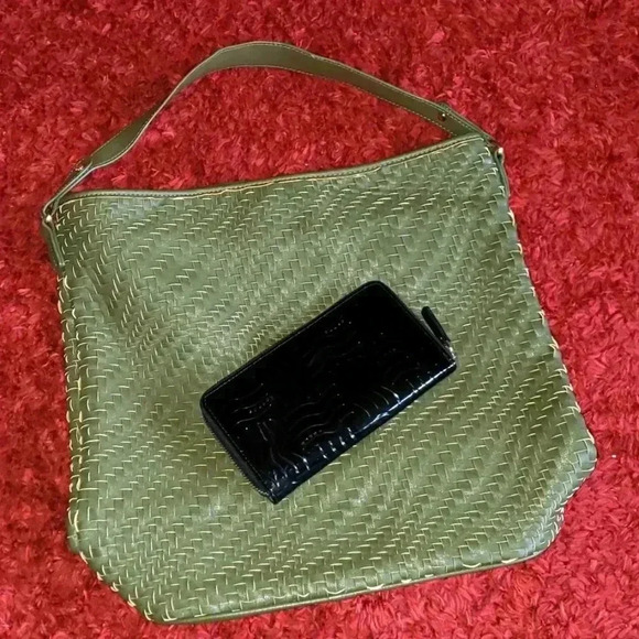 Deux Lux Dey Hobo Tote bag Cross Clutch wallet Bundle - Picture 1 of 8